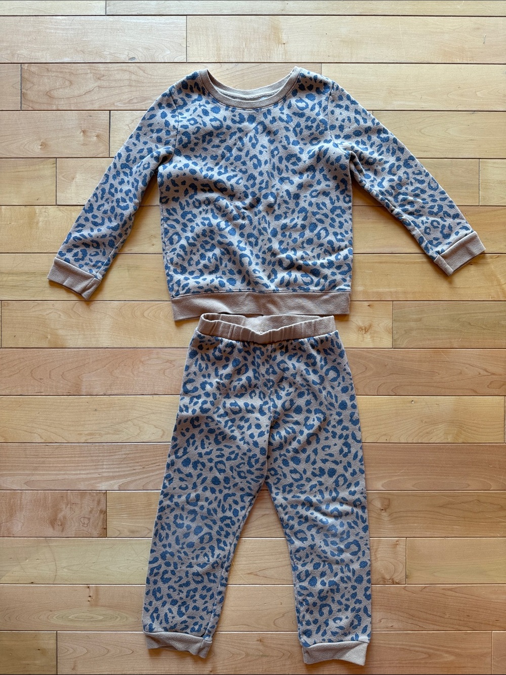 Leopard Kids sweatsuit Set